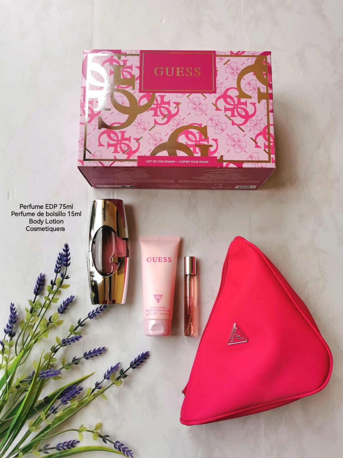 GUESS PINK SET 4P 2.5 OZ / 75 ML (W) EDT
